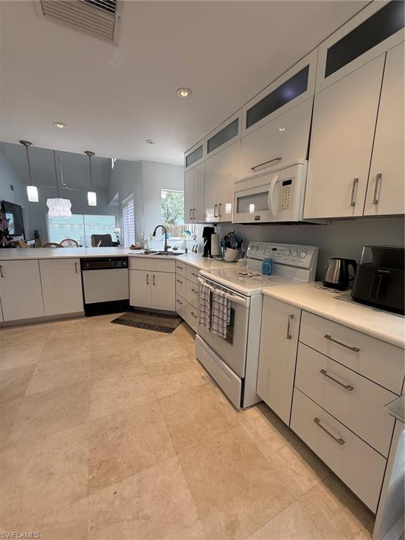 2503 Citrus Lake Dr 105 Property Photo 4