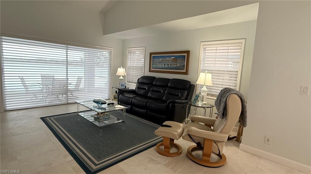 2503 Citrus Lake Dr 105 Property Photo 6