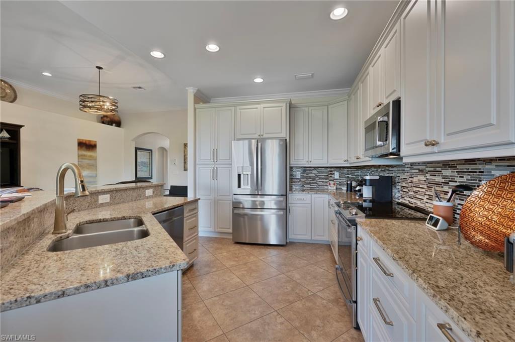 8681 Banyan Bay Blvd Property Photo 8