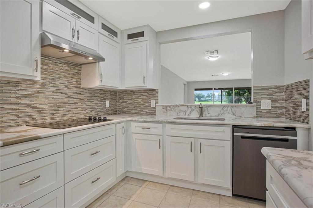 5784 Declaration Ct Property Photo 7