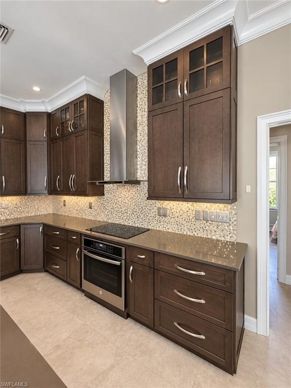 226032932 Property Photo 6