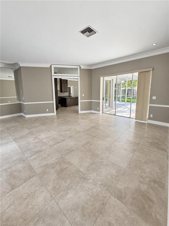 226032932 Property Photo 9