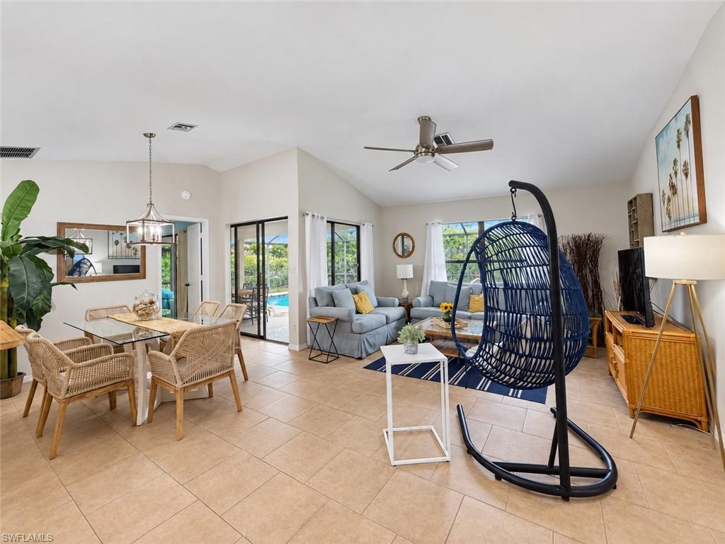 1228 Lastrada Ln Property Photo 13