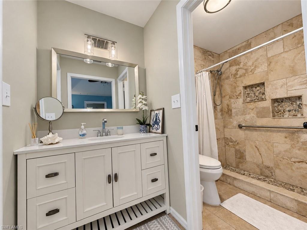 1228 Lastrada Ln Property Photo 19