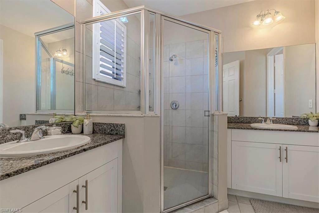 8732 Madrid Cir Property Photo 3