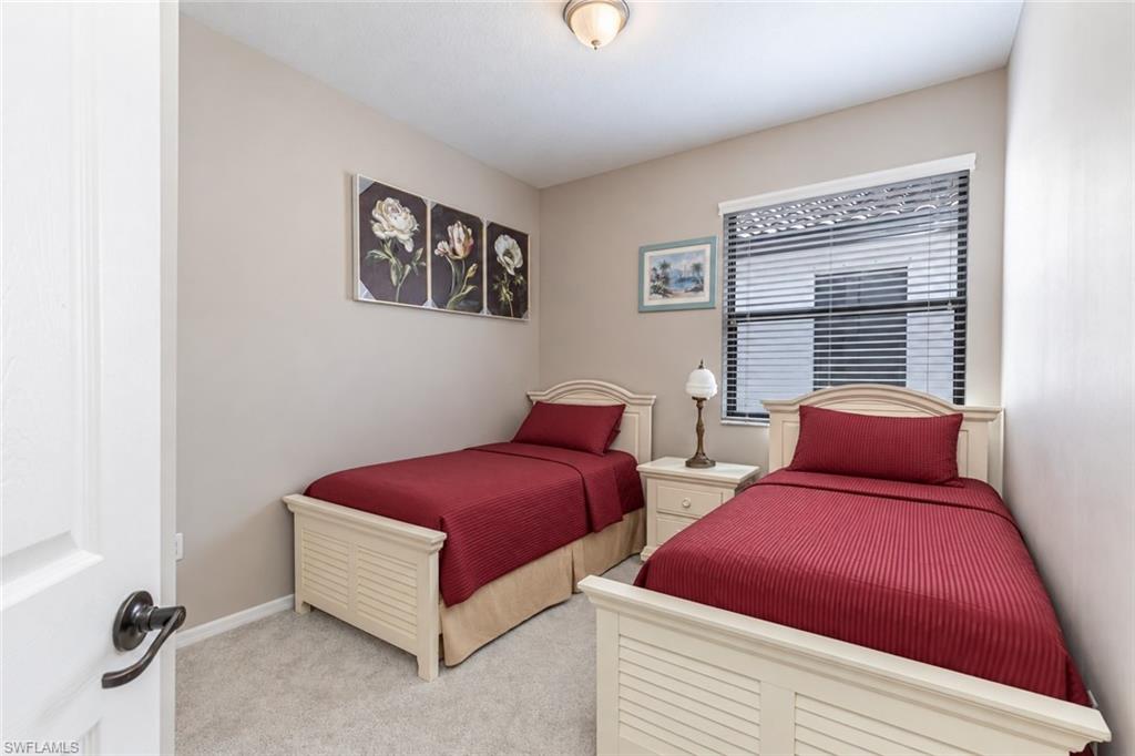 8732 Madrid Cir Property Photo 6