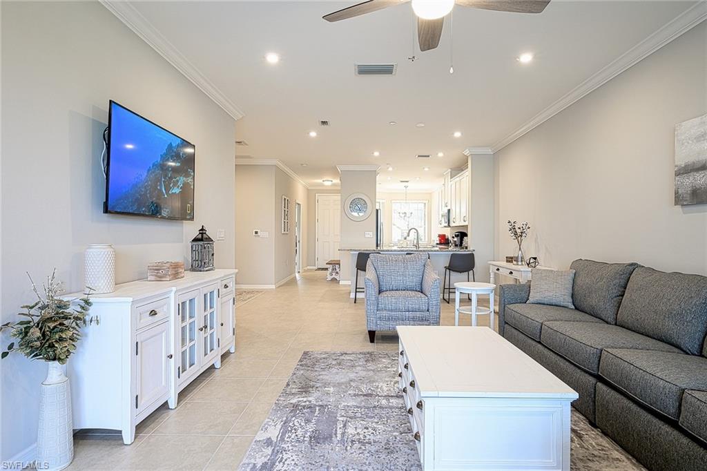 9365 Pocida Ct 102 Property Photo 16