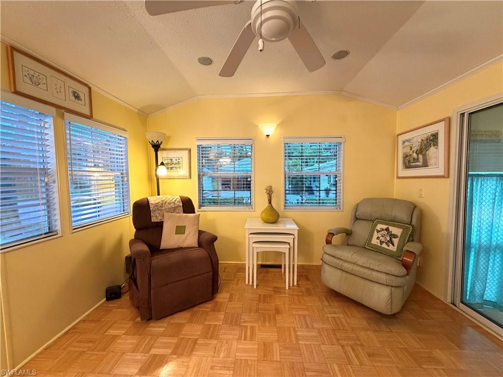 4650 Jefferson Davis Blvd W Property Photo 8