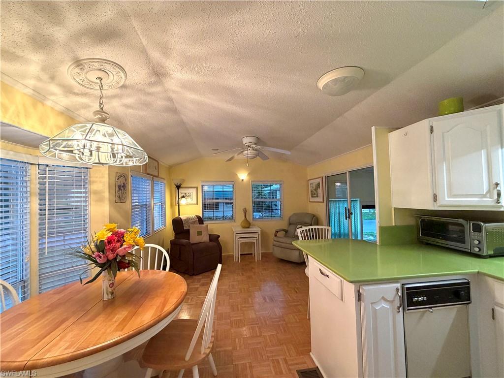 4650 Jefferson Davis Blvd W Property Photo 11