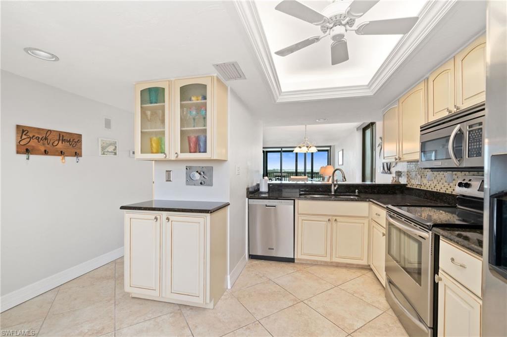 8400 Estero Blvd 805 Property Photo 15