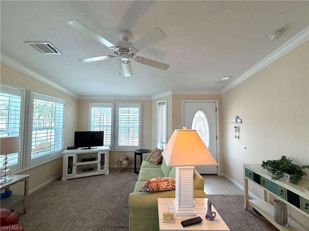 4521 Sawmill Dr E Property Photo 5
