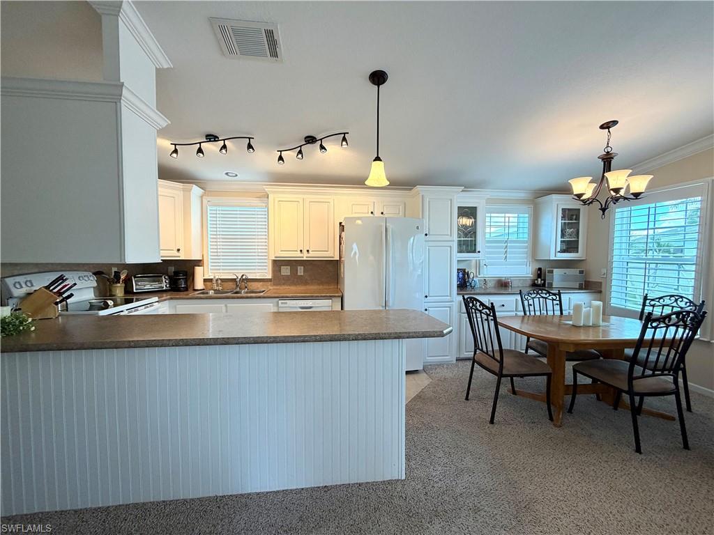 4521 Sawmill Dr E Property Photo 7