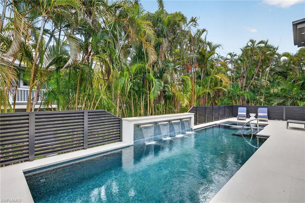 1085 Sandpiper St Property Photo 39