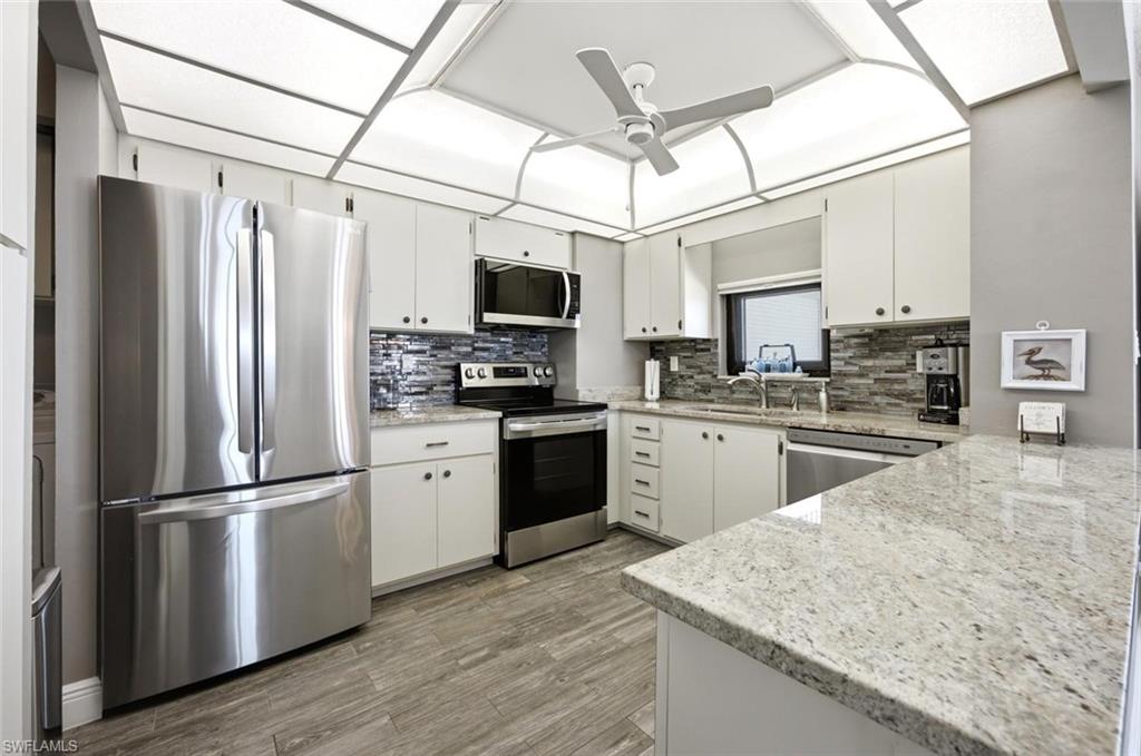 3215 Gulf Shore Blvd N 508n Property Photo 10