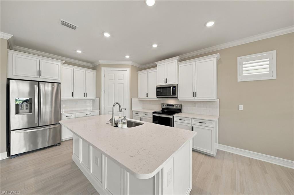 28089 Sanibel Sands St Property Photo 7