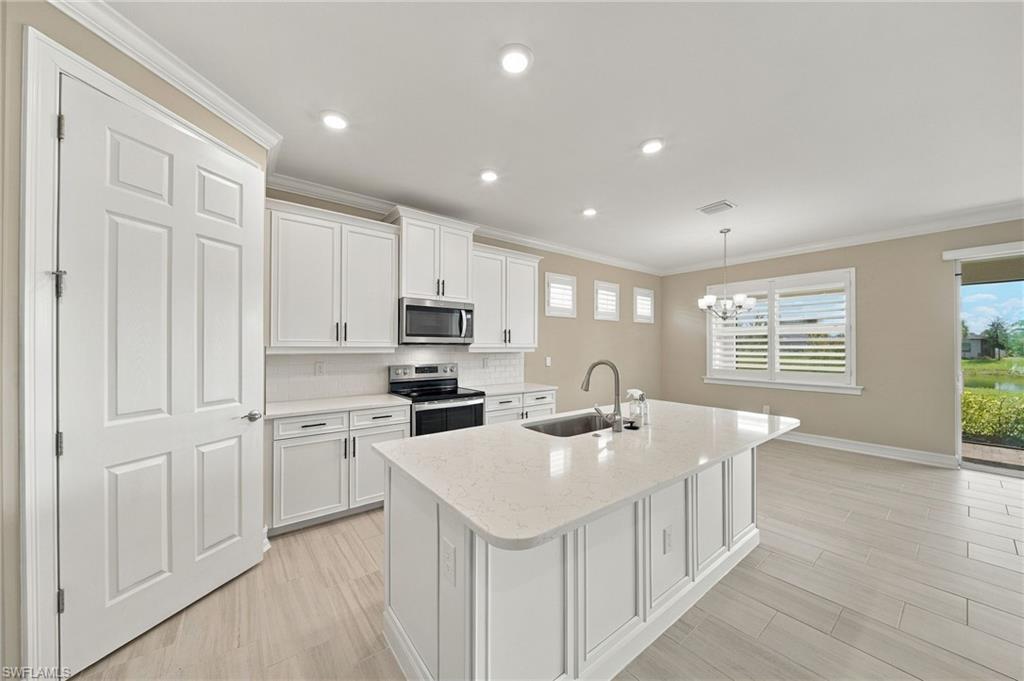 28089 Sanibel Sands St Property Photo 8