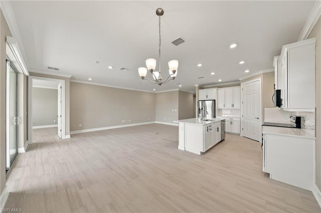 28089 Sanibel Sands St Property Photo 10