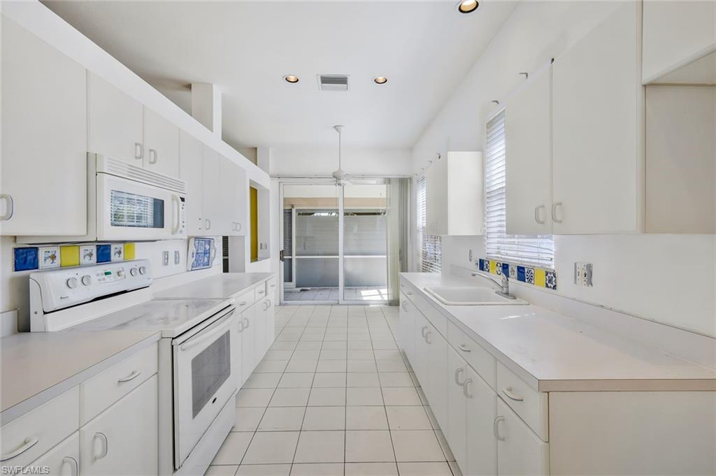 6522 Ilex Cir Property Photo 8