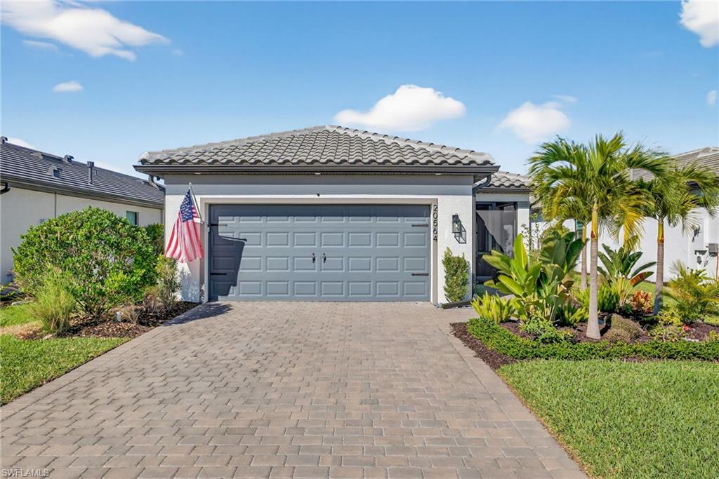 20564 Pebble Glen Dr Property Photo 2