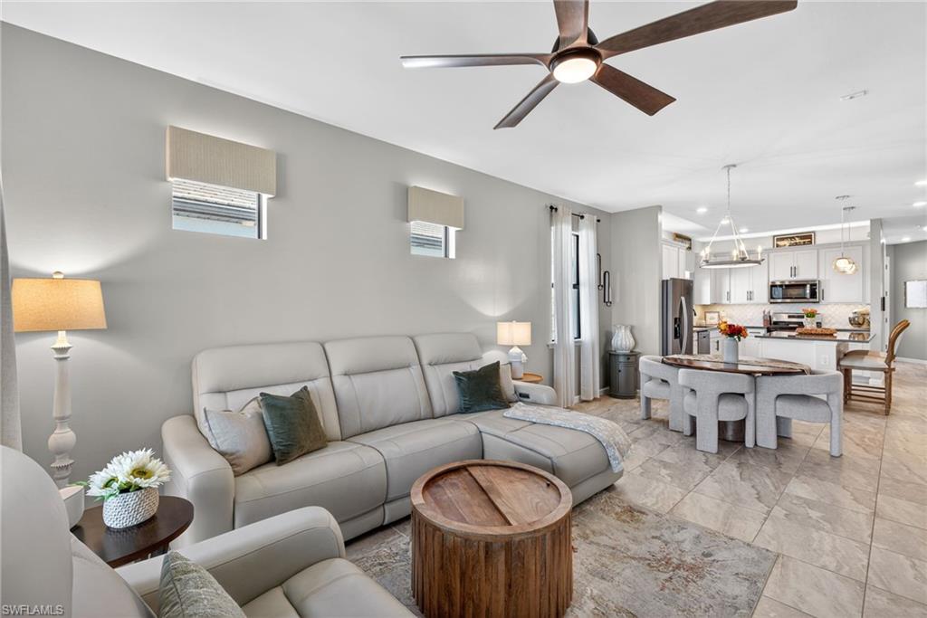 20564 Pebble Glen Dr Property Photo 4