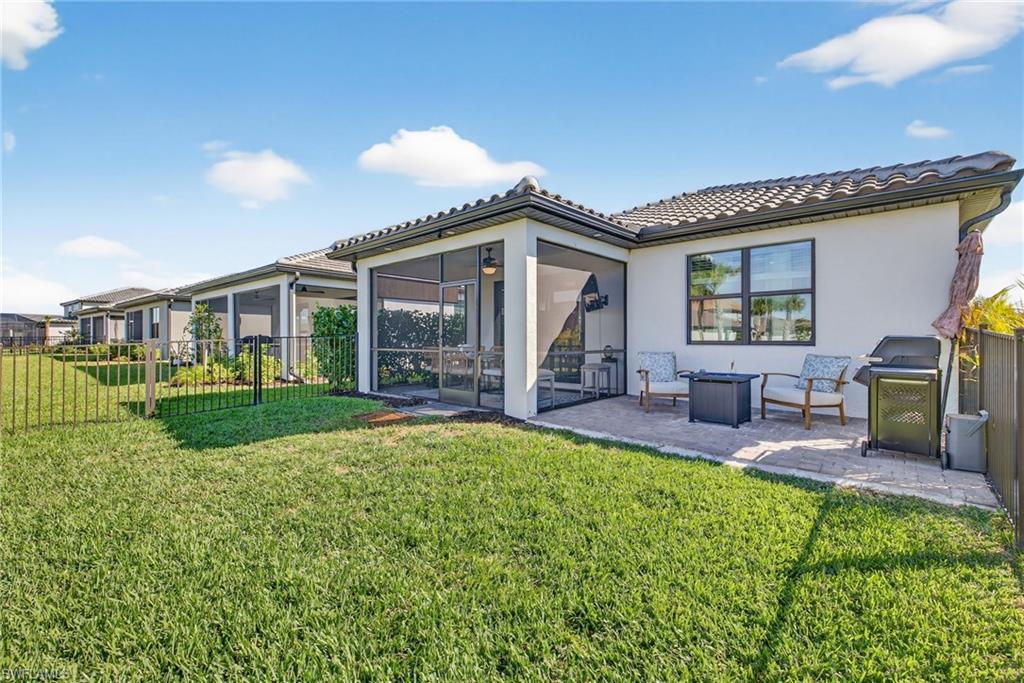 20564 Pebble Glen Dr Property Photo 28