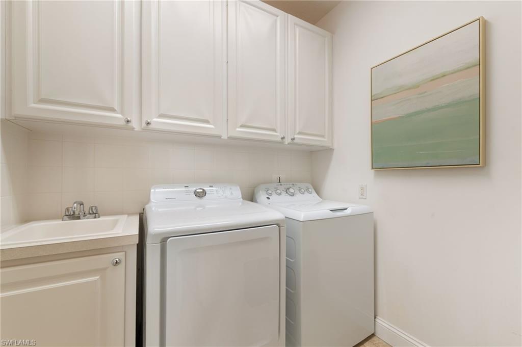 15594 Latitude Dr Property Photo 12