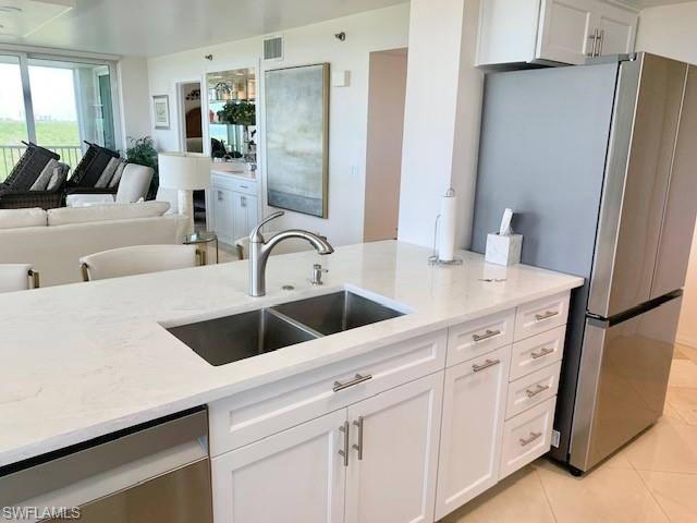 5550 Heron Point Dr 505 Property Photo 7
