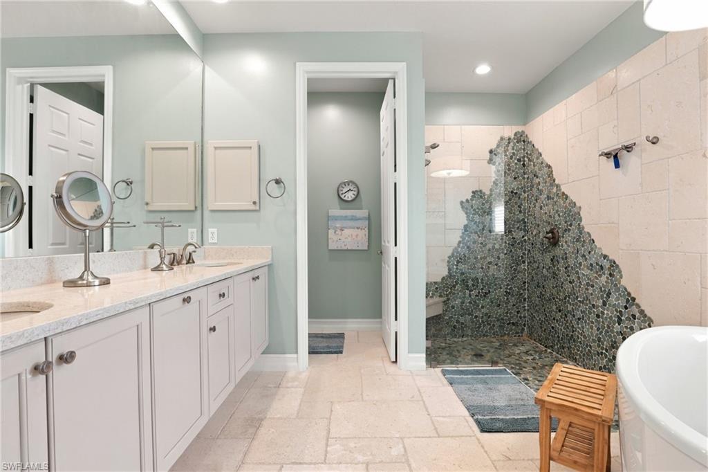 1651 Sanctuary Pointe Dr Property Photo 9