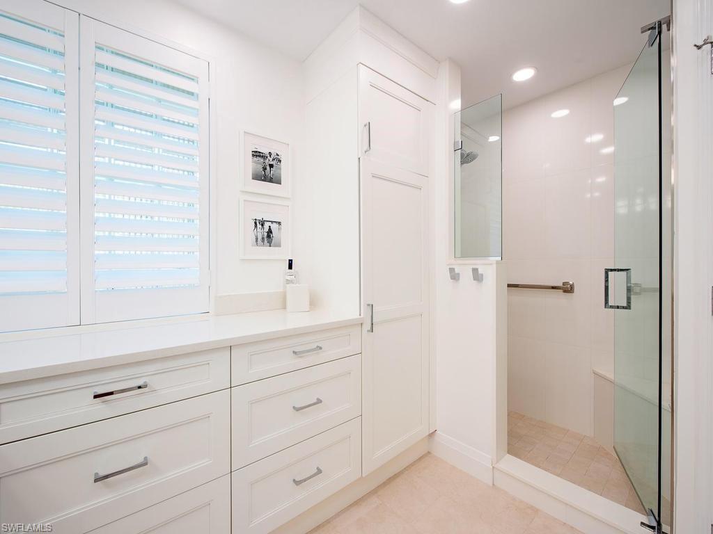 7040 Pelican Bay Blvd D302 Property Photo 7