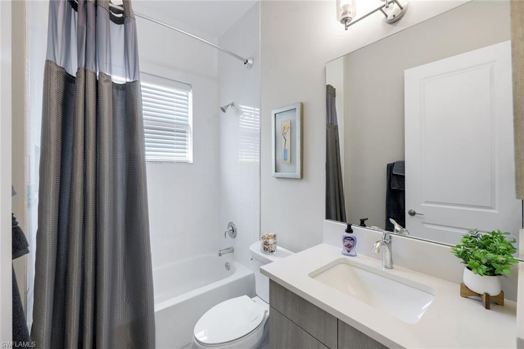 11855 Gardenia Ave Property Photo 30