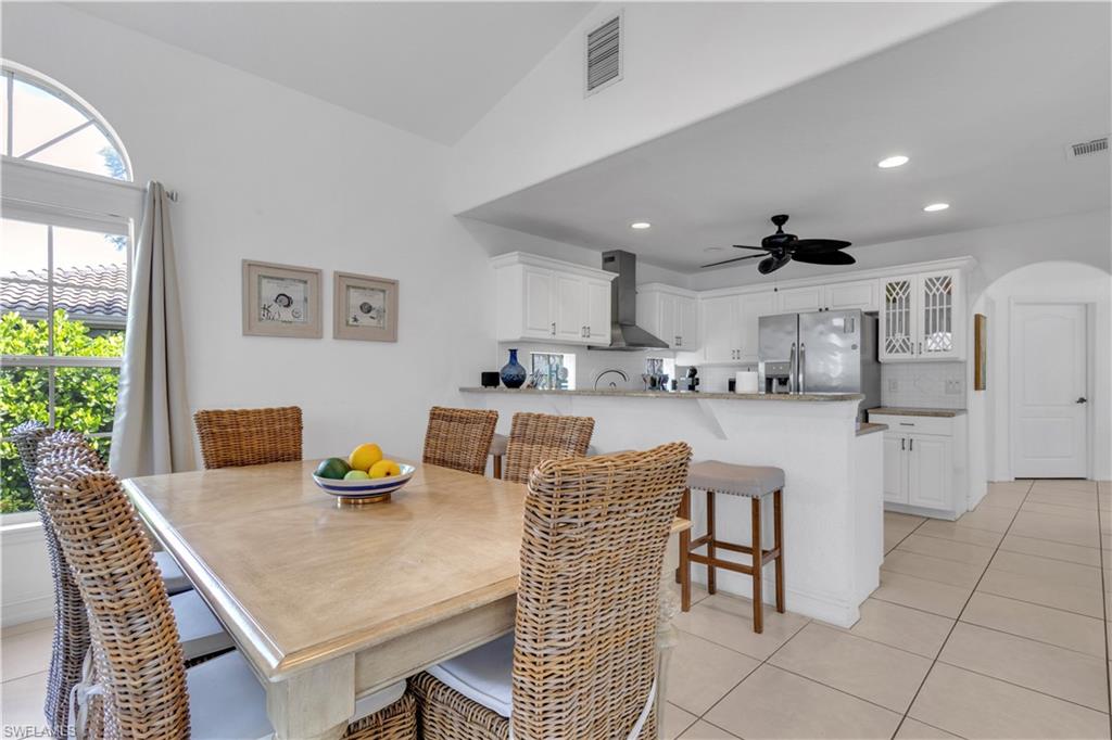 530 Century Dr Property Photo 10
