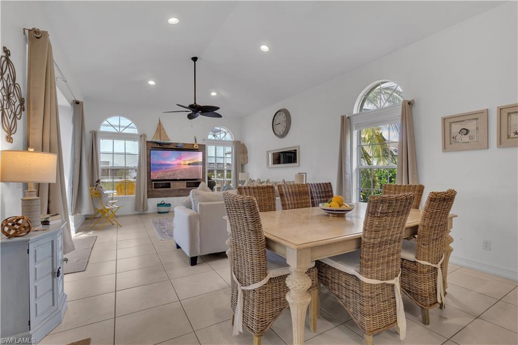 530 Century Dr Property Photo 12