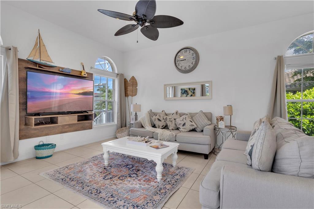 530 Century Dr Property Photo 13