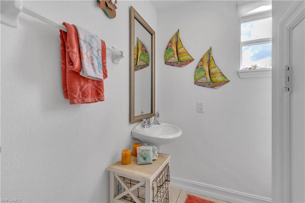 530 Century Dr Property Photo 30