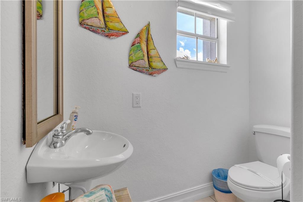 530 Century Dr Property Photo 31