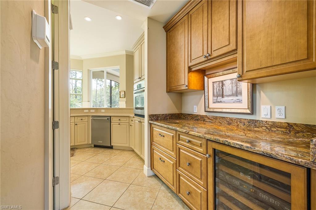 28560 Calabria Ct 201 Property Photo 3
