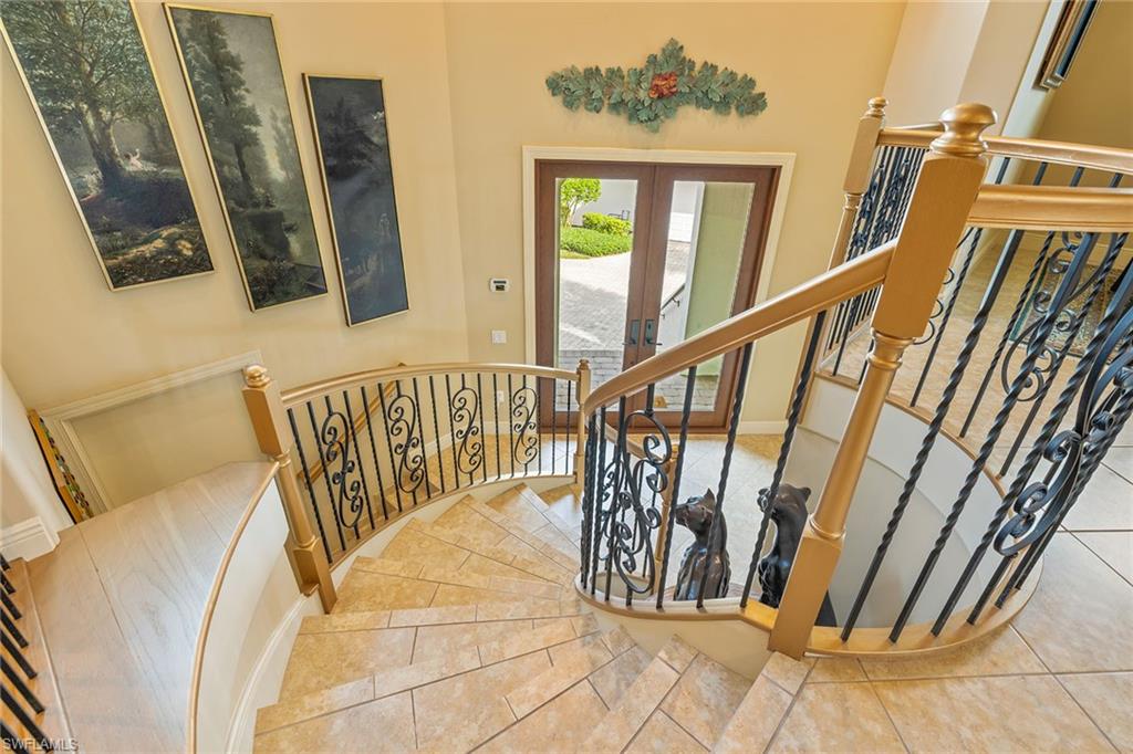 28560 Calabria Ct 201 Property Photo 14