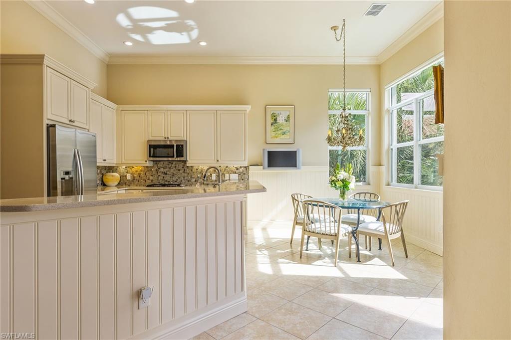 28560 Calabria Ct 201 Property Photo 26
