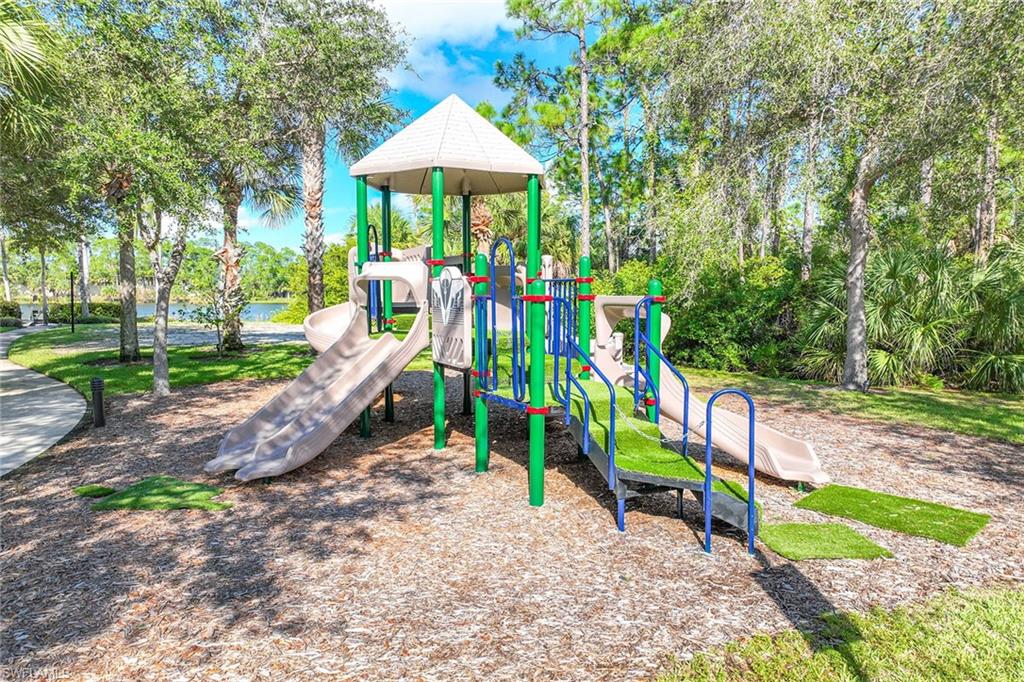 1886 Tarpon Bay Dr S 204 Property Photo 33