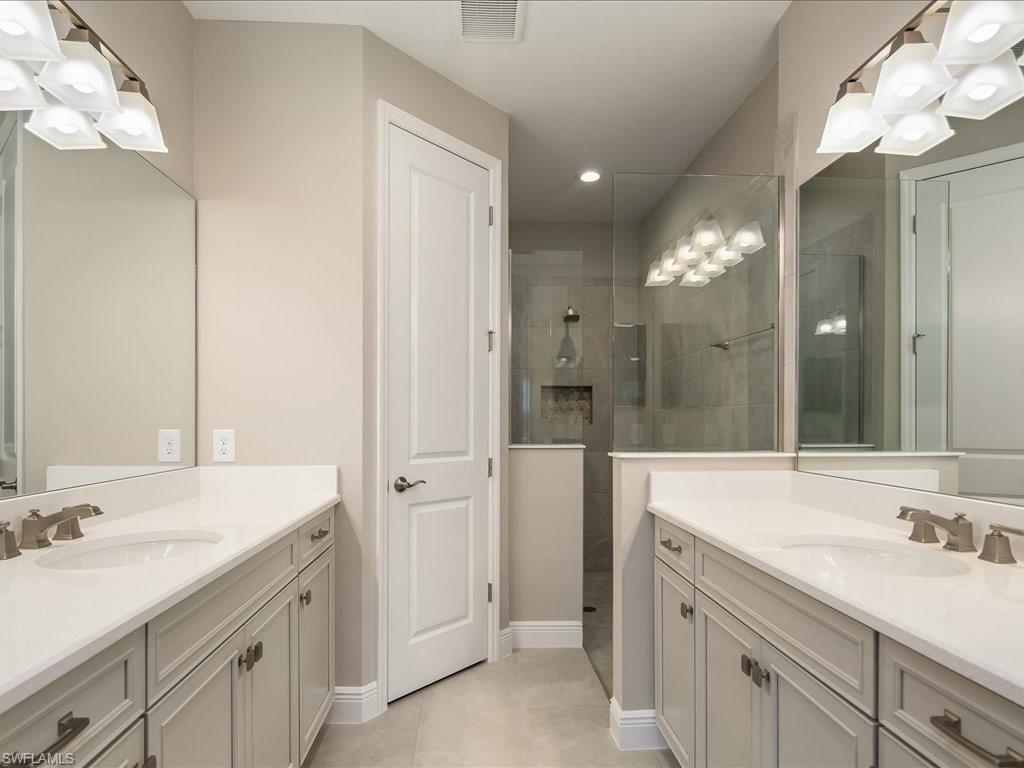 2306 Marquesa Cir Property Photo 18