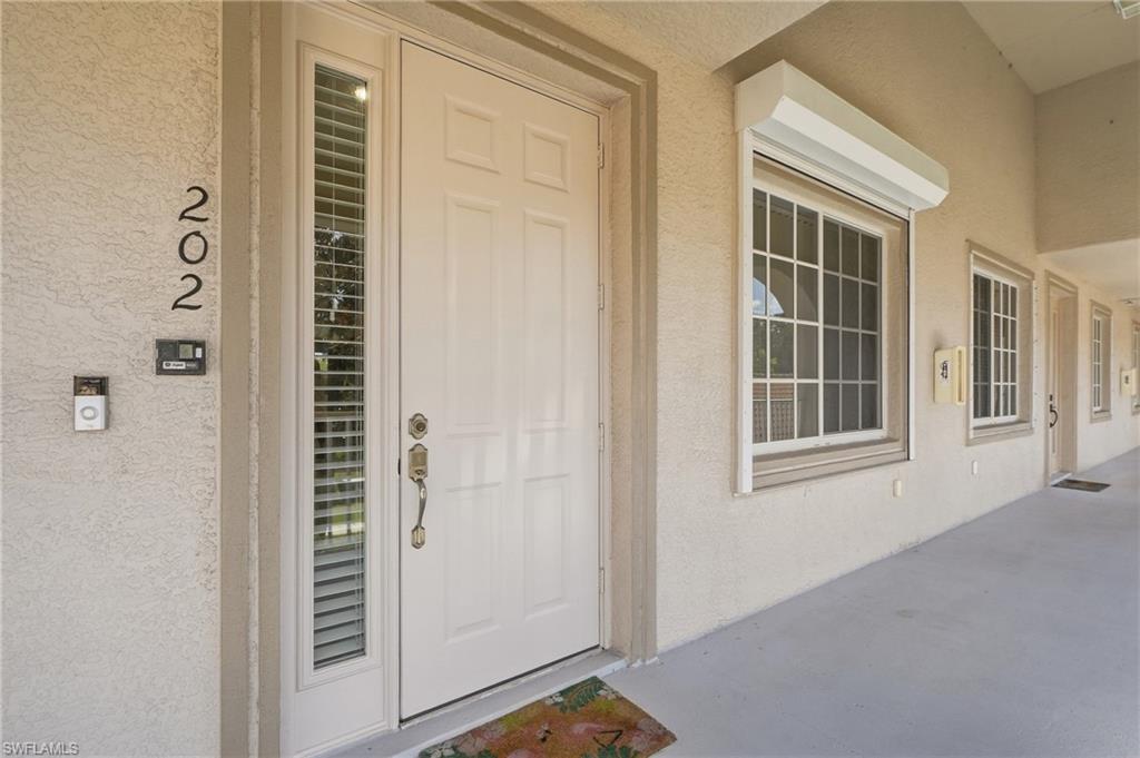 1112 Manor Lake Dr 202 Property Photo 2