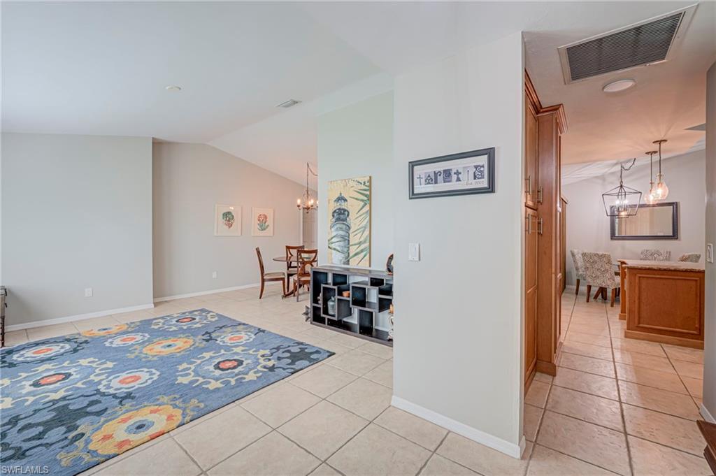 6831 Saint Edmunds Loop Property Photo 11