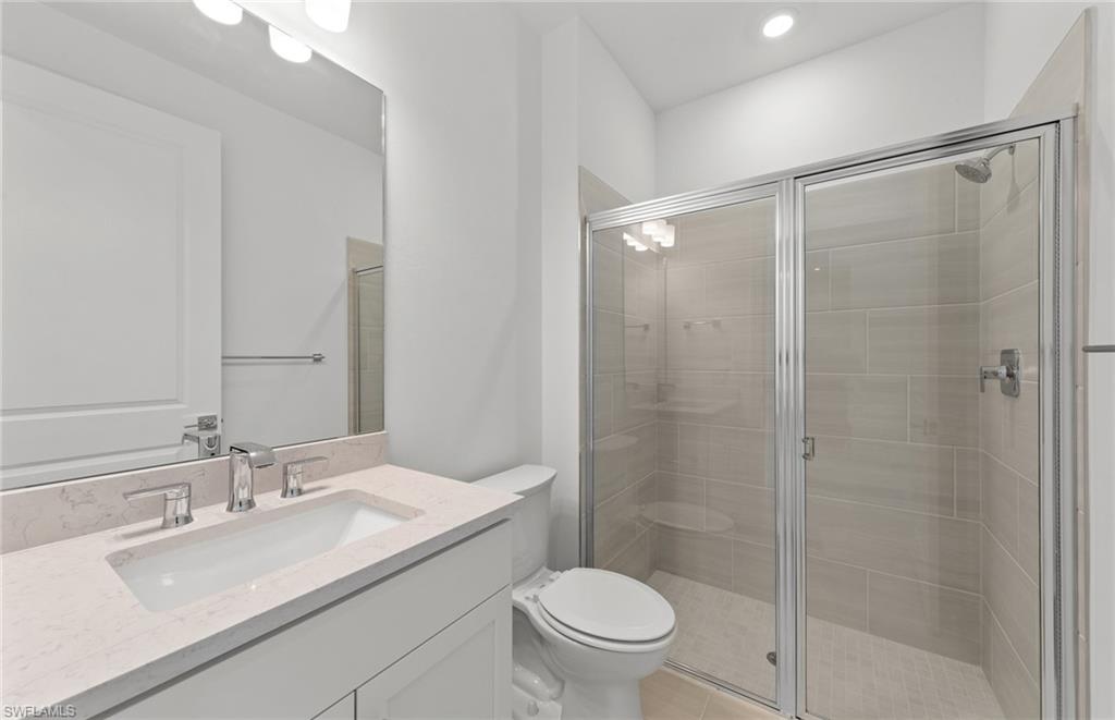 15832 Blue Ridge Way Property Photo 5