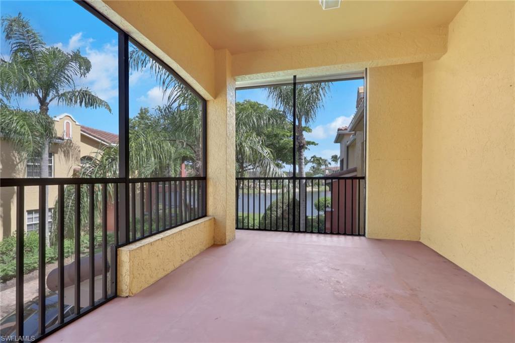 8524 Via Lungomare Cir 202 Property Photo 29