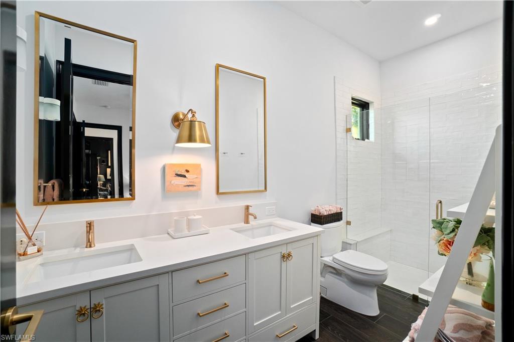 10810 Goodwin St Property Photo 26