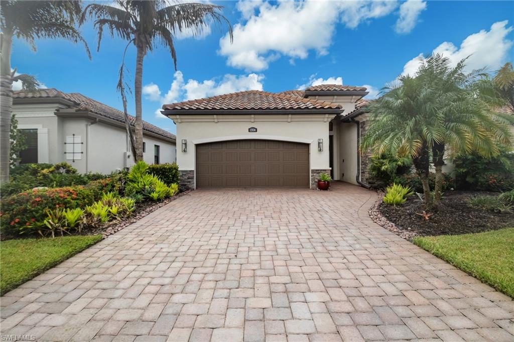 12836 Kinross Ln Property Photo 1