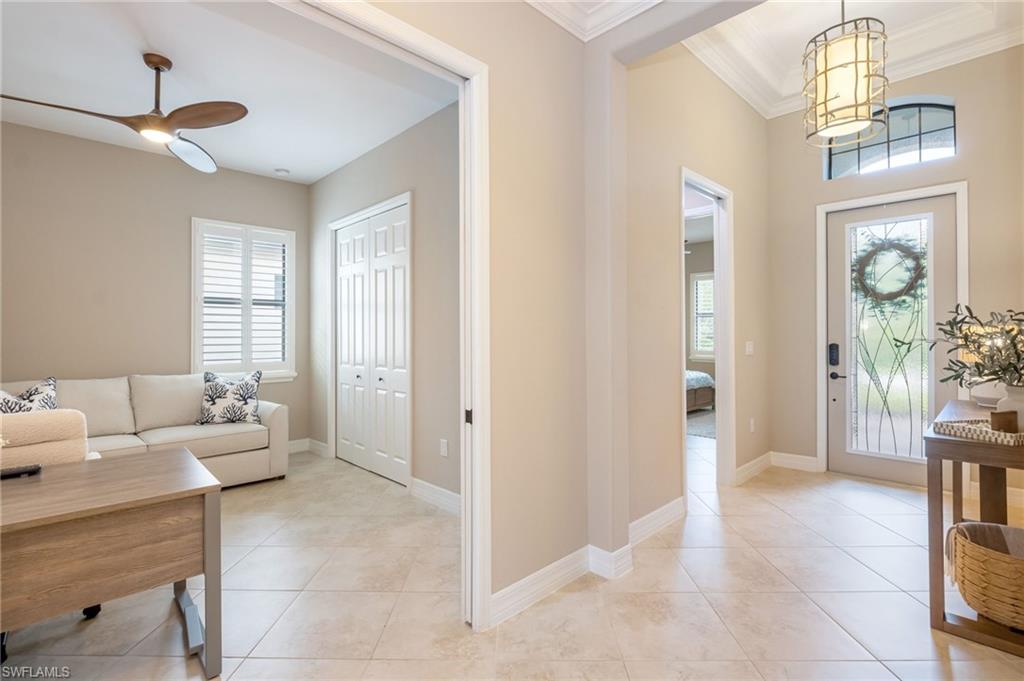 12836 Kinross Ln Property Photo 2