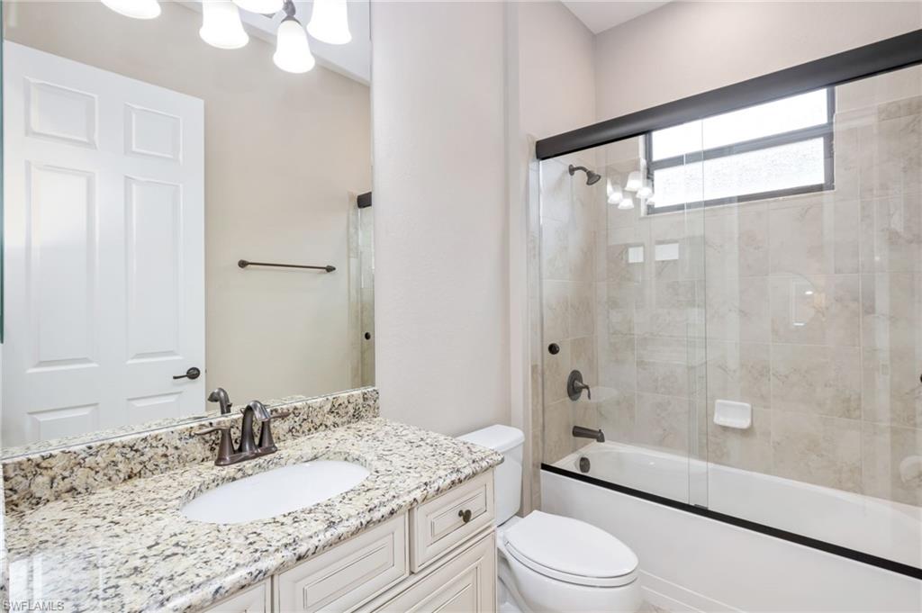 12836 Kinross Ln Property Photo 13