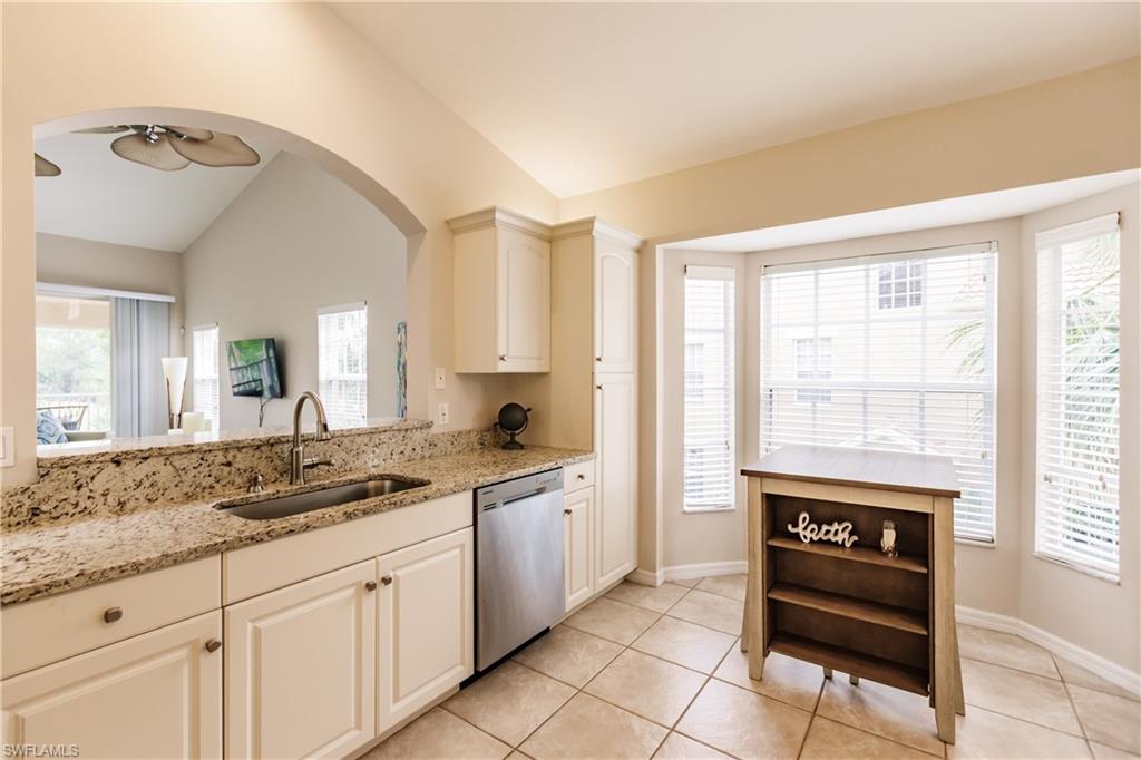 20101 Seagrove St 708 Property Photo 19