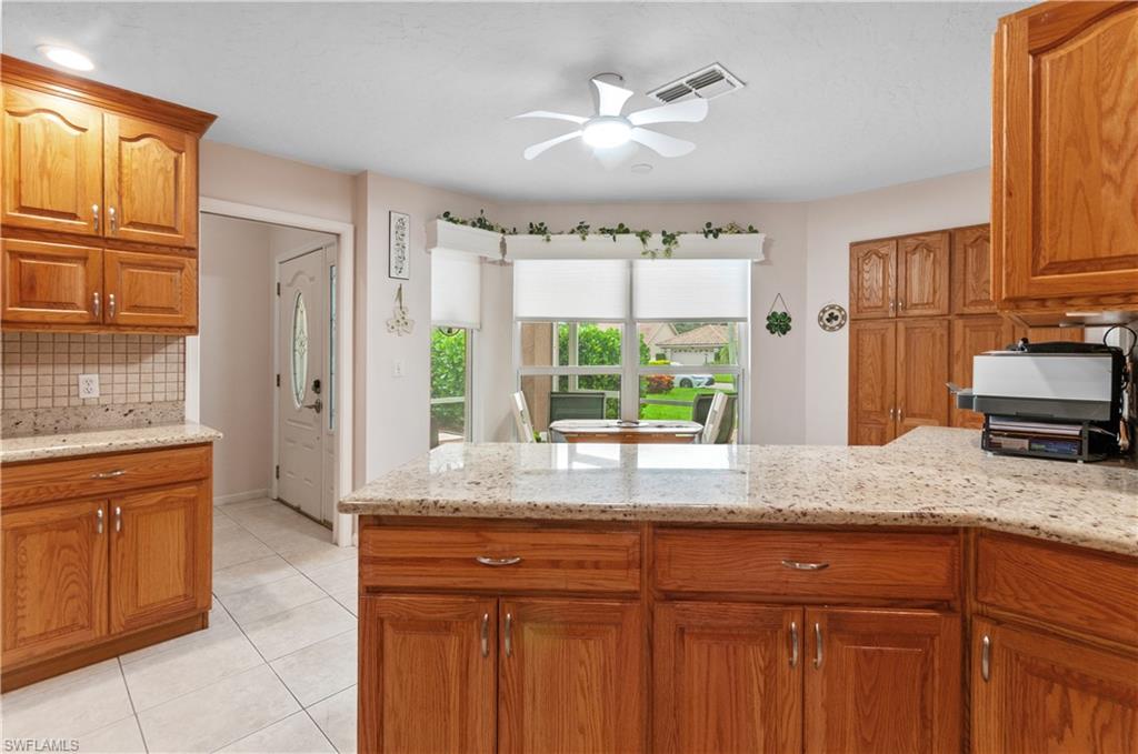 6041 Westbourgh Dr Property Photo 4